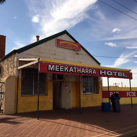 Meekatharra Hotel ภายนอก รูปภาพ